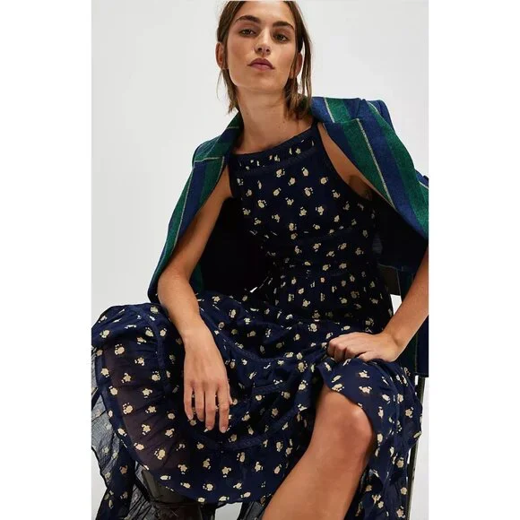 knee length dresses for ladies Daydreamer Dress main image 1